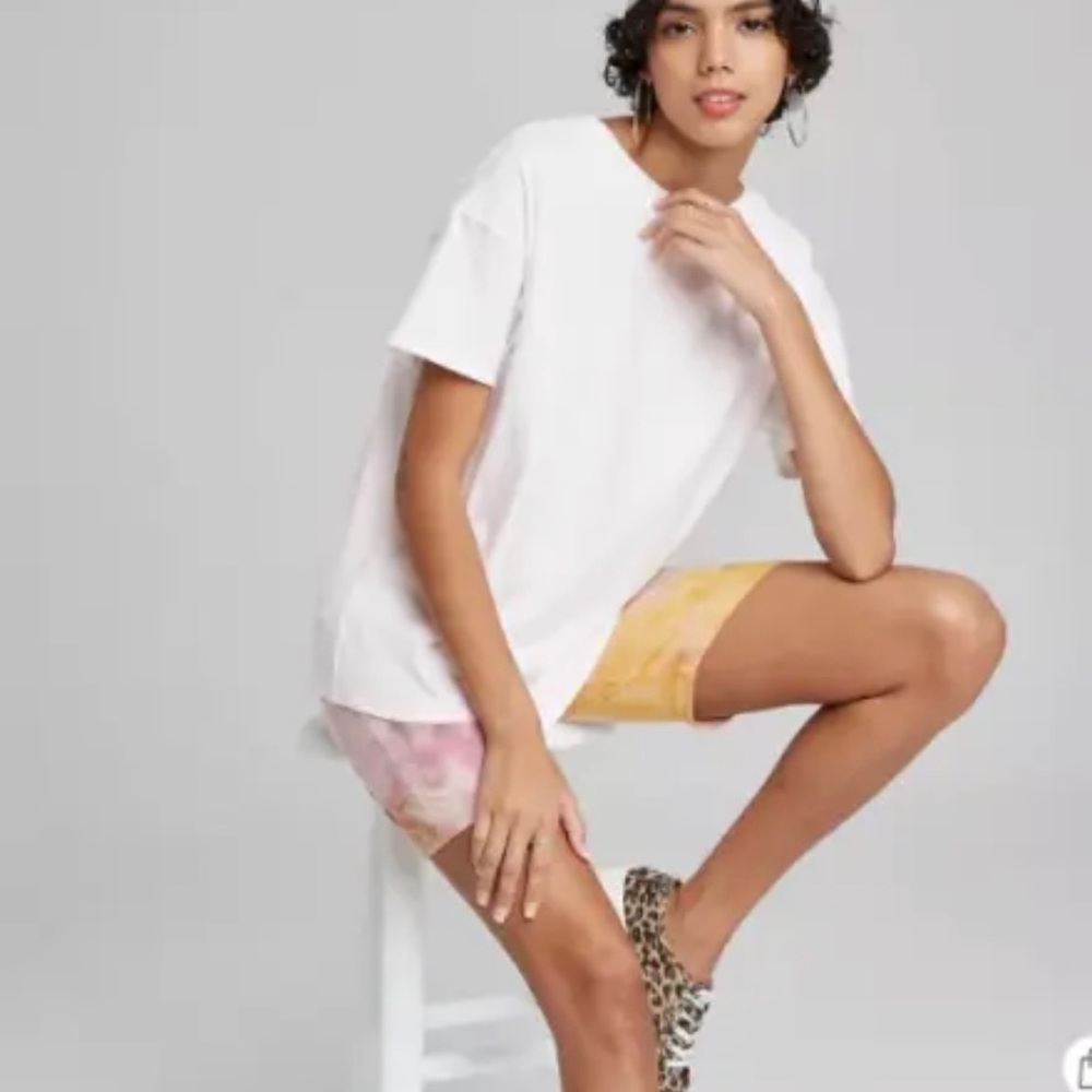 Wild Fable | White Oversized Boxy Fit Distressed Hem Crewneck Short Sleeve Shirt
